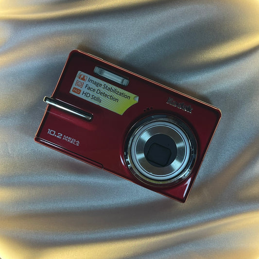 Kodak Easyshare M1073IS 10.2 mp Red