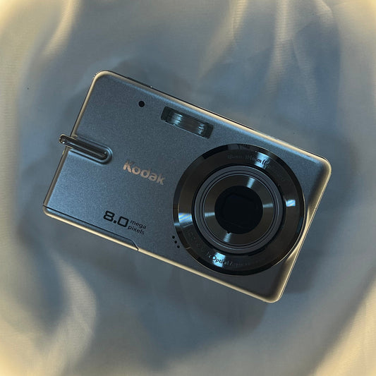 Kodak Easyshare M883 8.0 mp Silver