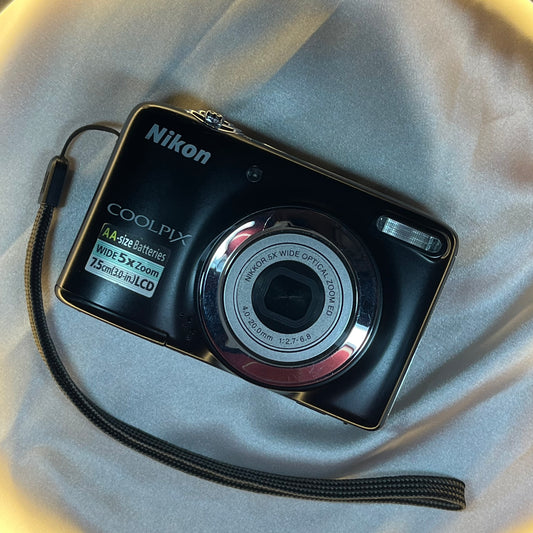 Nikon Coolpix L25 10.1 mp Black