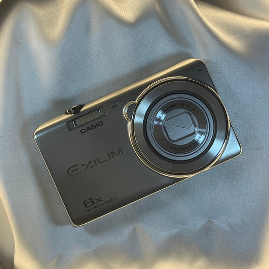 Casio Exilim EX-ZS20 16.1 mp Silver